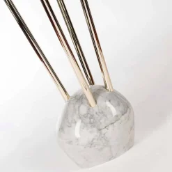 Appendiabiti da terra con base in marmo di design Zak