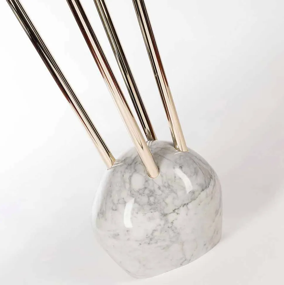 Appendiabiti da terra con base in marmo di design Zak