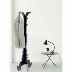 Appendiabiti da terra di design Barokko by Mabele, artigianato Made in Italy