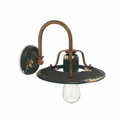 Applique a faretto country in metallo e ceramica Gladys Ferroluce