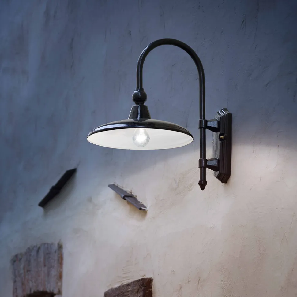 Applique da Esterno in Alluminio Design Classico Made in Italy - Campobasso