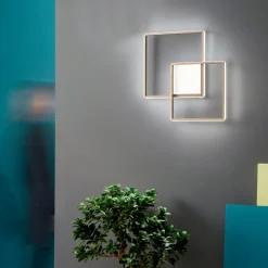Applique da Parete in Metallo Verniciato Oro con LED Moderna - Formale