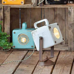 Applique da parete stile vintage-industriale in ceramica e ferro Julia