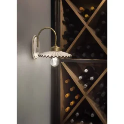 Applique in Ceramica Lucida Plissettata e Bordo Dipinto a Mano - Laquila
