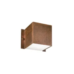 Applique Murale Quadrata in Rame e LED Made in Italy - Esempio