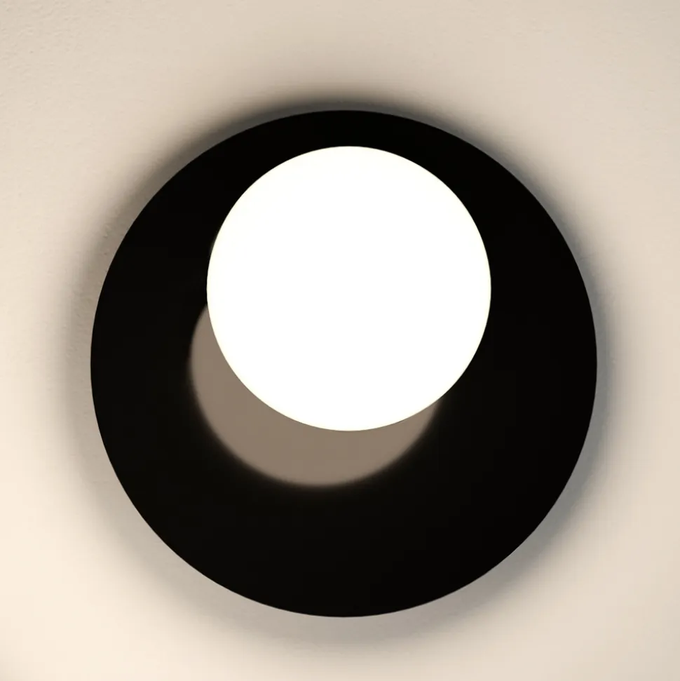 Applique o Plafoniera in Alluminio, Metallo e Luce in Vetro Bianco - Luma
