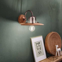 Applique rustica in ceramica decorata Ferroluce Bologna
