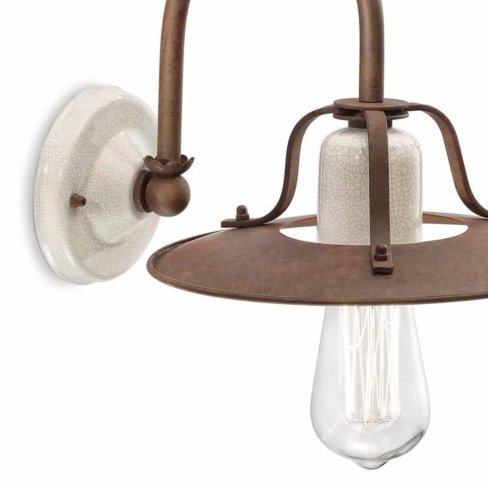 Applique stile industriale in metallo e ceramica Ferroluce