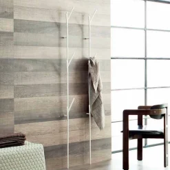 Attaccapanni da Terra di Design Moderno in Metallo Bianco o Cromo - Kottac