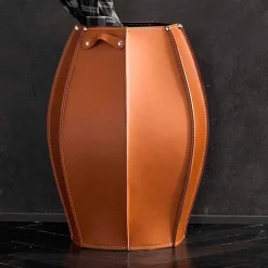 Audrey portaombrelli dal design moderno in cuoio rigenerato, made in Italy
