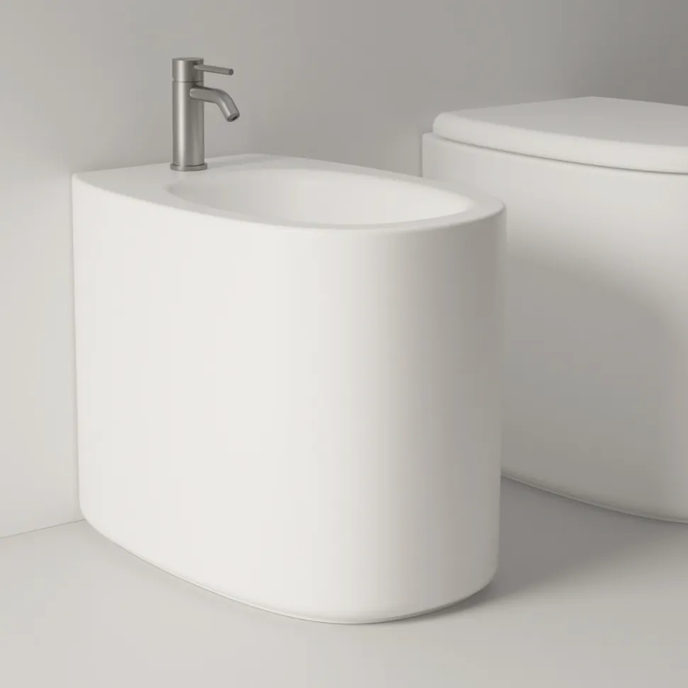Bidet a Terra in Ceramica di Diversi Colori Made in Italy - Ragazza