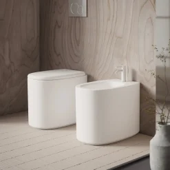 Bidet a Terra in Ceramica di Diversi Colori Made in Italy - Ragazza