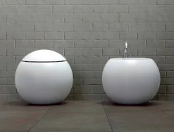 Bidet da Terra a Forma di Sfera in Ceramica Colorata Fanna