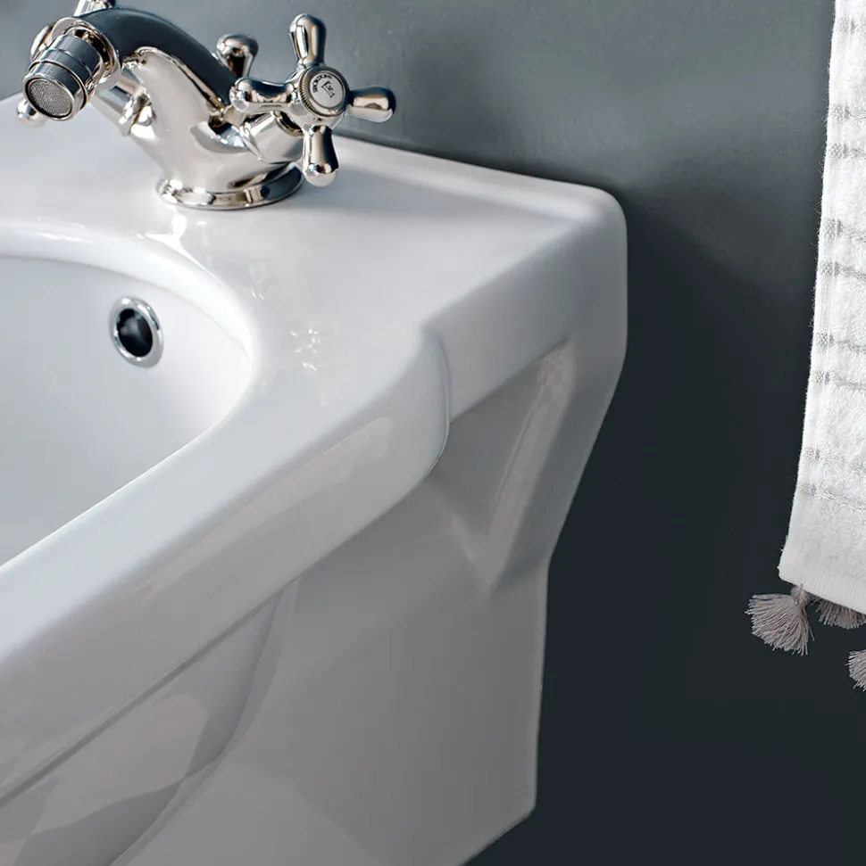 Bidet Monoforo Vintage Sospeso in Ceramica Bianca Made in Italy – Marwa