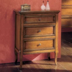 Comodino con 3 Cassetti in Legno Bassano Francia Realizzato in Italia - Hawwat