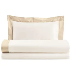 Completo Letto Una Piazza e Mezzo in 100% Cotone e 10% Raso di Cotone - Dettaglio