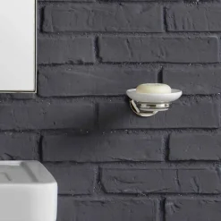 Composizione arredo bagno vintage con lavabo su struttura metallica Beauty