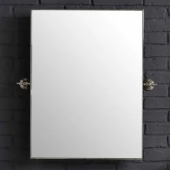 Composizione arredo bagno vintage con lavabo su struttura metallica Beauty