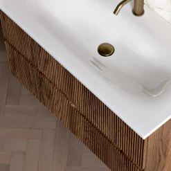 Composizione Bagno in Rovere Rio Cannettato Realizzato in Italia - Afrodite