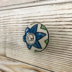 Credenza in Legno di Abete Massello con Ripiani Interni Made in Italy - Pierrot