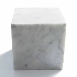 Cubo Fermacarte Design in Marmo Bianco di Carrara Satinato Made in Italy - Qubo
