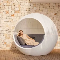 Daybed da Giardino Design Rotondo di Lusso con Parasole - Ulm Moon by Vondom