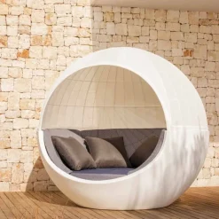 Daybed da Giardino Design Rotondo di Lusso con Parasole - Ulm Moon by Vondom