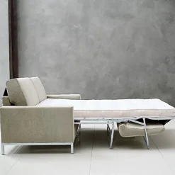 Divano con Apertura a Letto in Metallo e Poliuretano Made in Italy - Folle