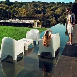 Divano da esterno design moderno Solid by Vondom in polipropilene, 4 pezzi