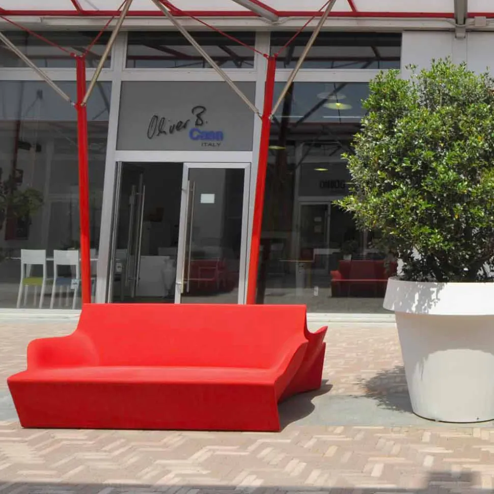 Divano da giardino con braccioli Slide Kami Yon fatto in Italia