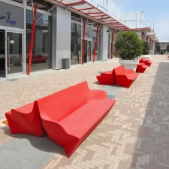 Divano da giardino con braccioli Slide Kami Yon fatto in Italia