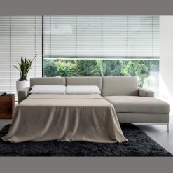 Divano Letto con Penisola in Metallo e Poliuretano Made in Italy - Folle