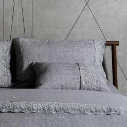 Federa Cuscini Letto in Lino Grigio con Pizzo Sinergia di Lusso Italiano - Stego