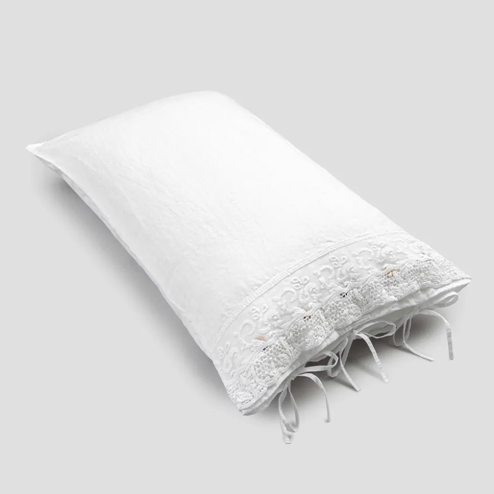 Federa di Lino con Pizzo Bianco per Letto Design di Lusso Made in Italy - Kiss