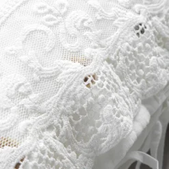 Federa di Lino con Pizzo Bianco per Letto Design di Lusso Made in Italy - Kiss