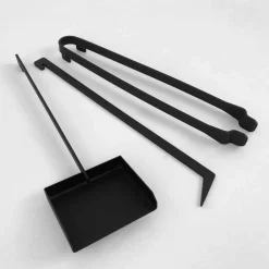 Insieme di Strumenti di Design per Camino in Acciaio Nero Made in Italy - Ostro