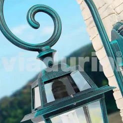 Lampada a muro da giardino in alluminio prodotta in Italia, Kristel
