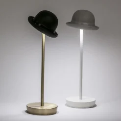Lampada da Tavolo Ricaricabile e Inclinabile Tramite Magnete - Bombetta