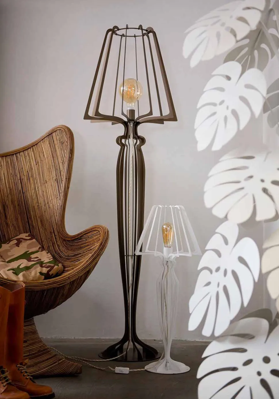 Lampada da Terra di Design Moderno in Ferro Made in Italy – Giunone