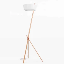 Lampada da Terra in Legno e Metallo con Dettagli in Pelle Vegana - Avetta