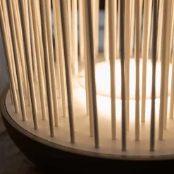 Lampada da Terra Led in Tecnopolimero Grigio e Bacchette in Pvc Bianco - Tatto