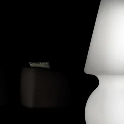 Lampada da Terra per Esterni con Luce Led in Polietilene Made in Italy - Alvarez