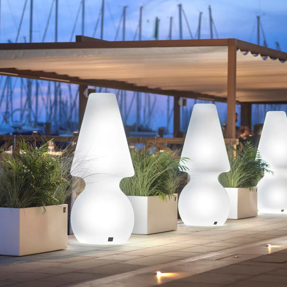 Lampada da Terra per Esterni con Luce Led in Polietilene Made in Italy - Alvarez