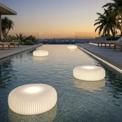 Lampada da Terra per Esterni in Polietilene Bianco Made in Italy - Disco