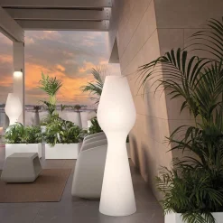 Lampada da Terra per Esterni in Polietilene con Luce Led Made in Italy - Reyes
