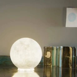 Lampada di design da tavolo In-es.artdesign T.moon in bianca nebulite