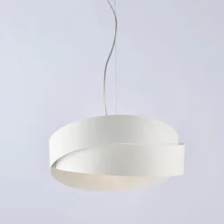 Lampada e metallo ideale per arredare con stile – Nebula