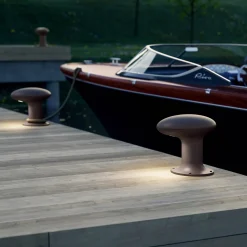Lampada Led da Giardino in Ghisa Grigio o Marrone di Design - Bitta by Il Fanale