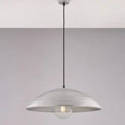 Lampada Moderna in Metallo Made in Italy Ideale per Ogni Ambiente - Cygnus