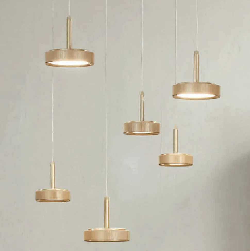 Lampadario con 6 LED e Base Rotonda in Metallo Verniciato Color Oro - Carpino